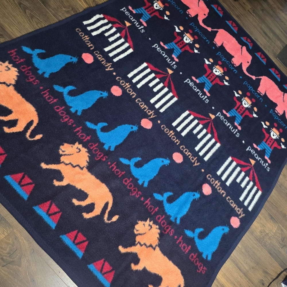 Crown Crafts Vuteks Circus Blanket Throw 60x80 Reversible Vintage Whimsy Cottage